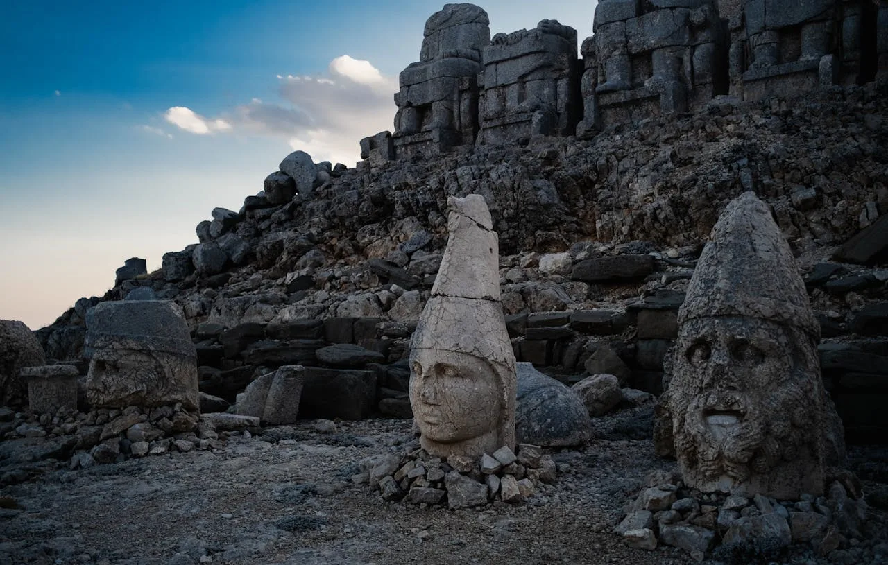 Nemrut Dağı'nda Keşfe Çıkın Tanrıların Yeri